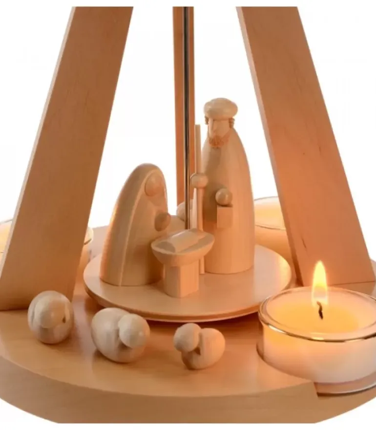 Pyramide De Noël Bois Au Design Moderne